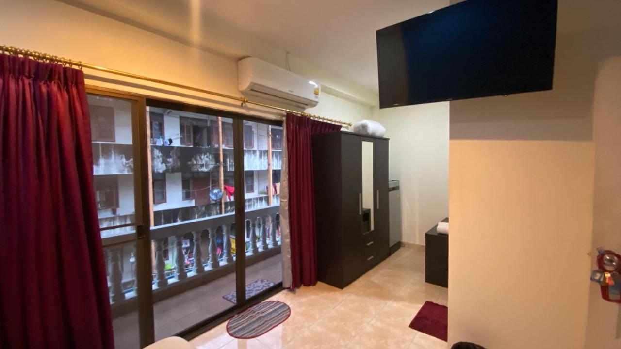 Retox Game On Hotel Pattaya Exterior photo