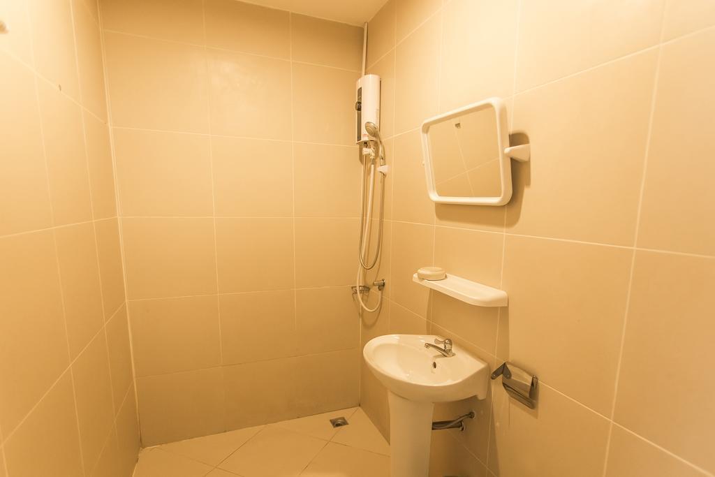 Retox Game On Hotel Pattaya Exterior photo